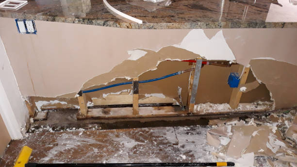 Trusted Riddle, OR Water damage restoration Experts